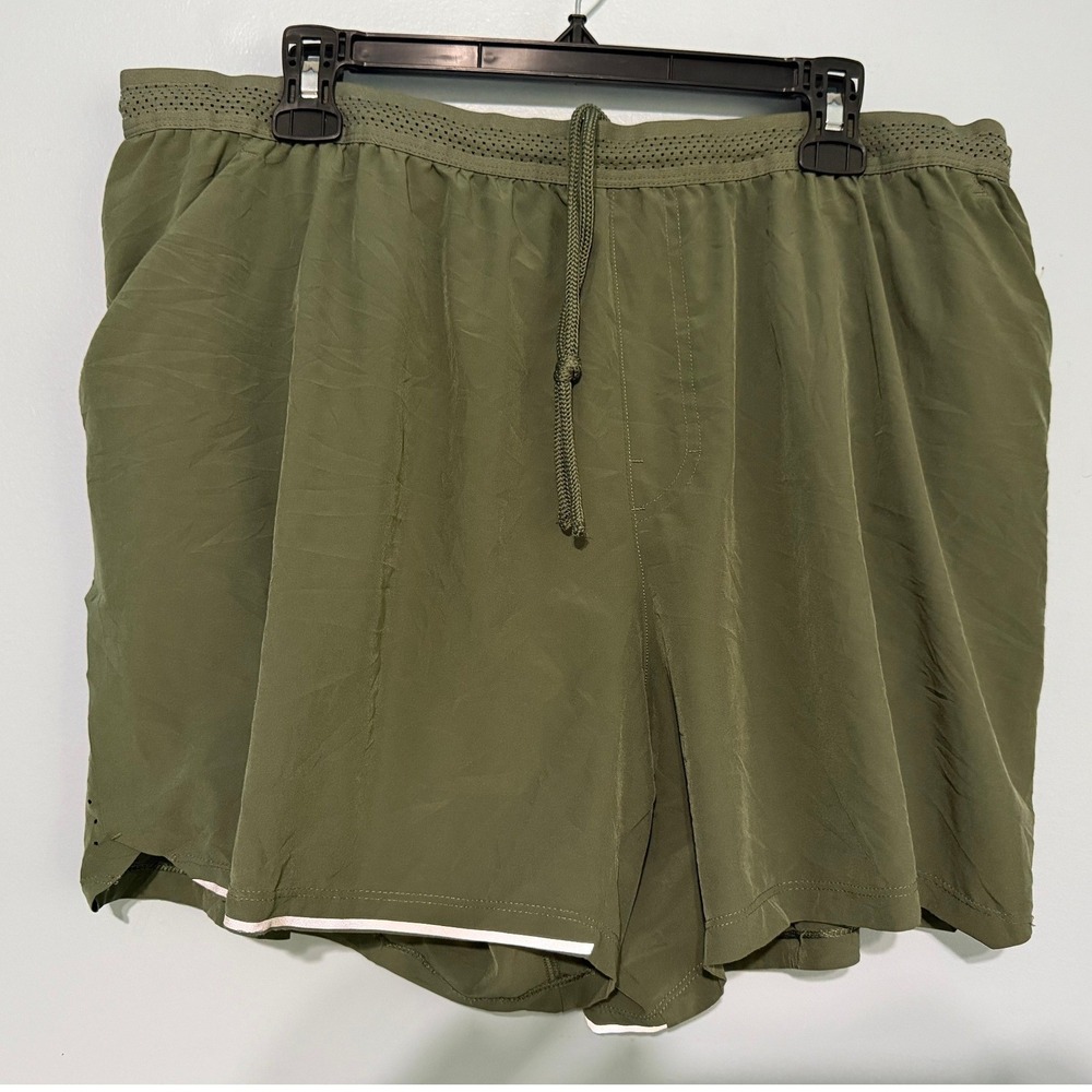 Vuori Olive Green Performance Running Shorts Women's XXL Drawstring Pockets 1577